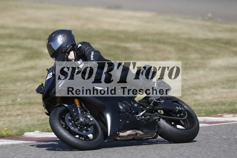 /21 17.06.2026  Ducati Schweiz Track Warmup ADR/Gruppe blau/42